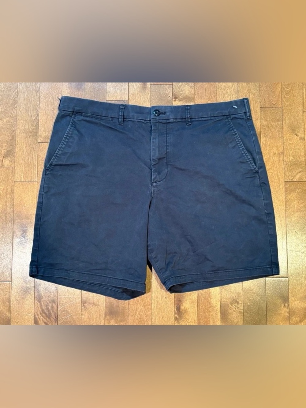 GAP Men's Dark Grey Chino Shorts Size 36 (8" Inseam)